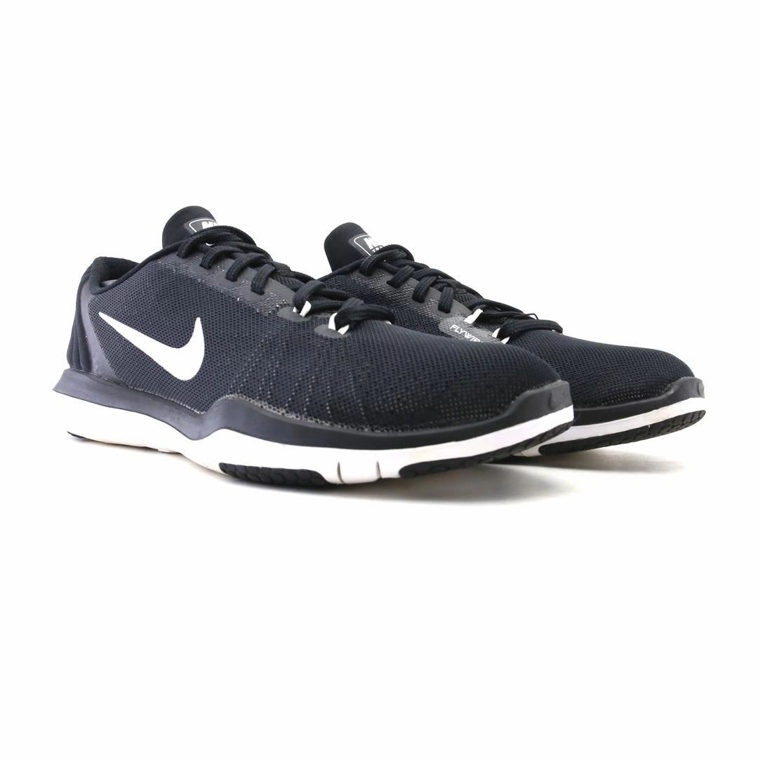 NIKE FLEX SUPREME TR 5 Trail Runner Vs Shoe