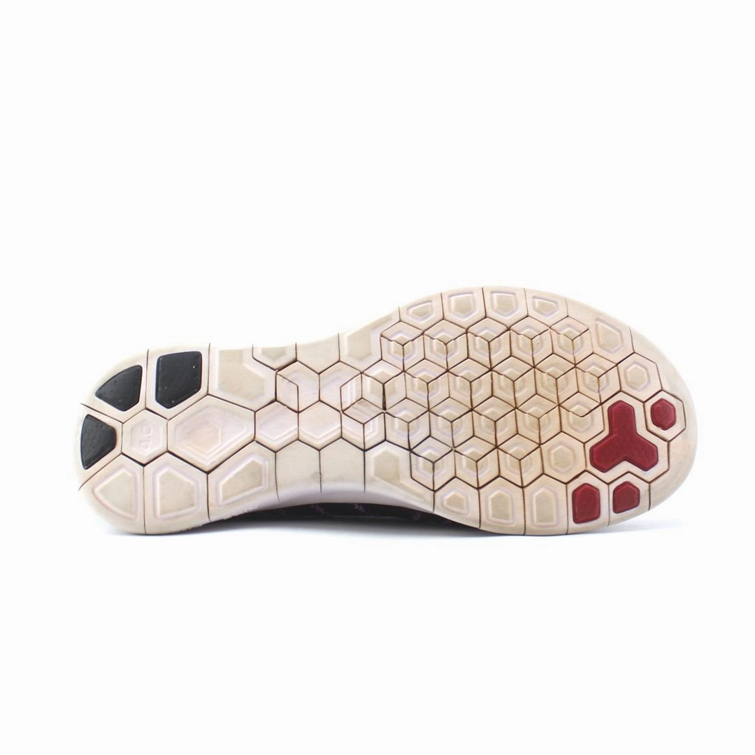 White Nike Cheerleading Shoes NIKE FREE 4.0 FLYKNIT