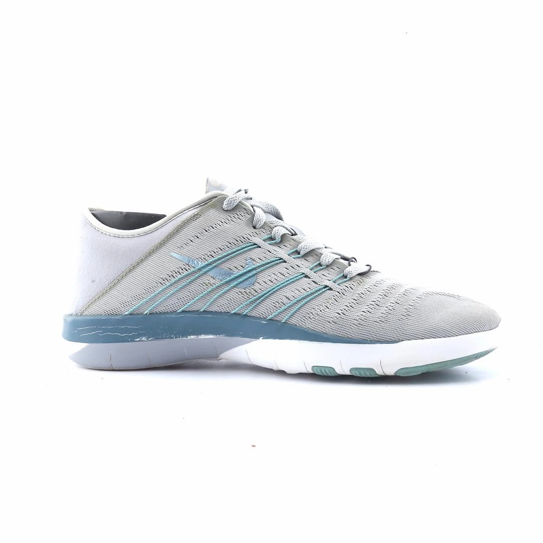 Best Stability Running Shoes For Overpronators NIKE  FREE TR 6