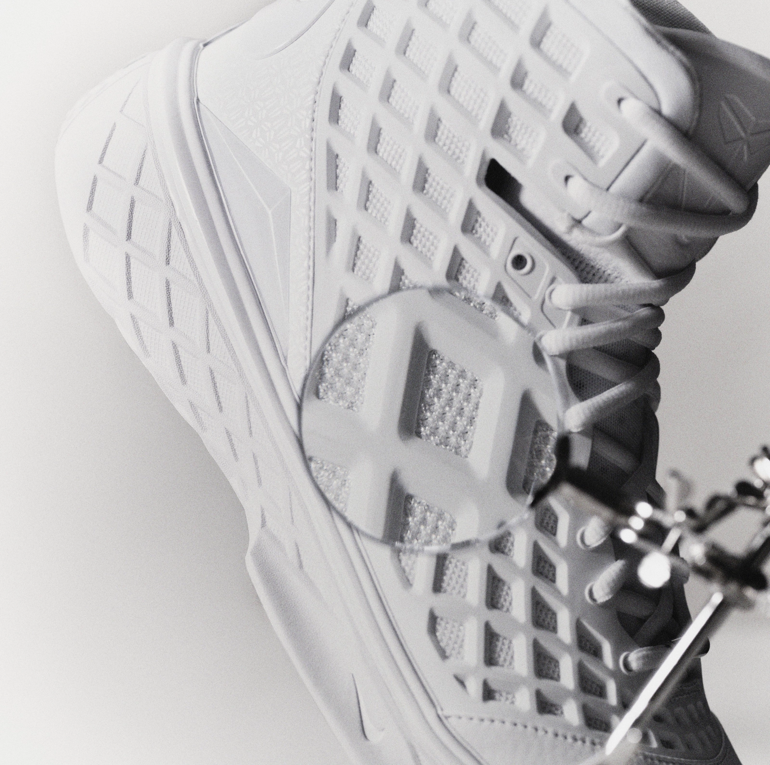 Steph Curry Nike Shoes NIKE KOBE 3 PROTRO HALO