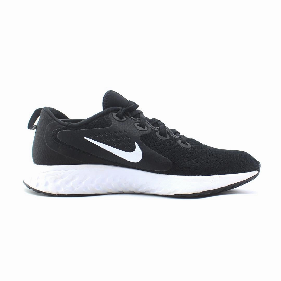 Lightweight Basketball Shoes Nike NIKE LEGEND REACT