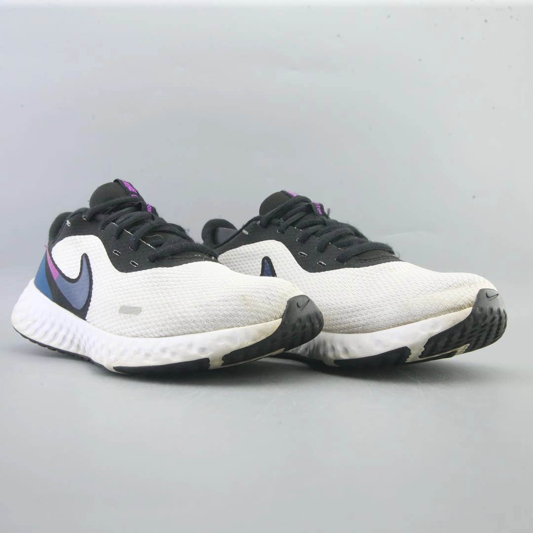 Nike Monarch Iv Shoes NIKE REVOLUTION 5