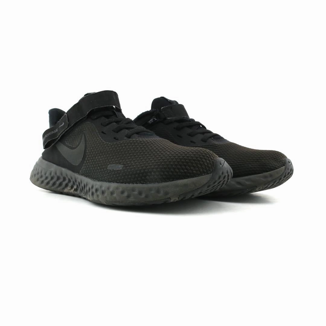 Nike Shoes Air Max Sneaker NIKE REVOLUTION 5