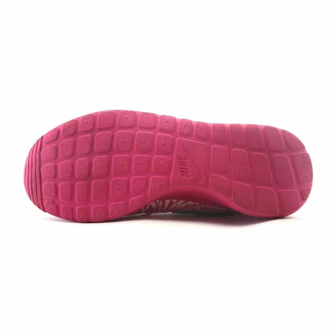 NIKE  ROSHE ONE Nike Throwback Shoes