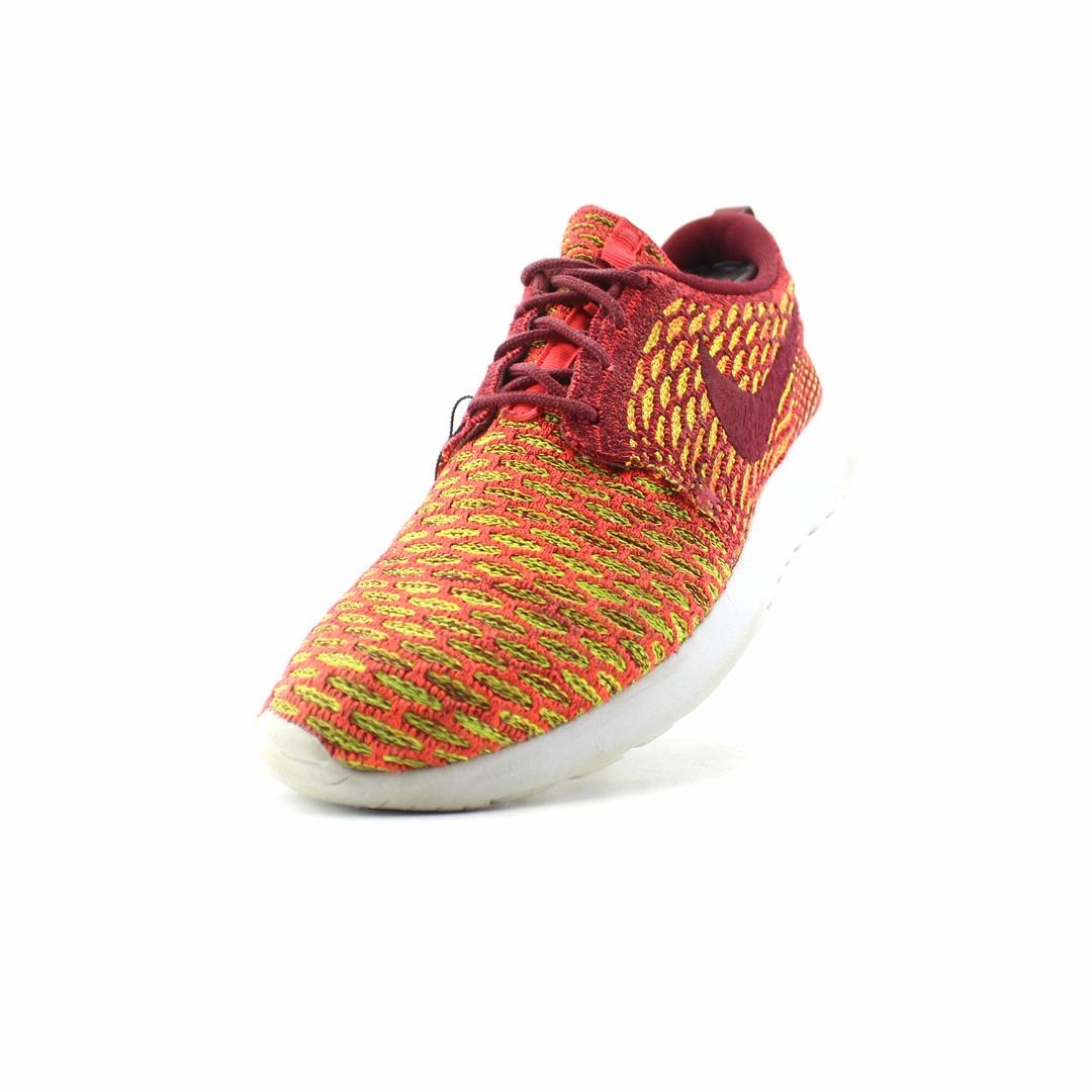 NIKE ROSHE ONE Nike Air Max Sc Shoes