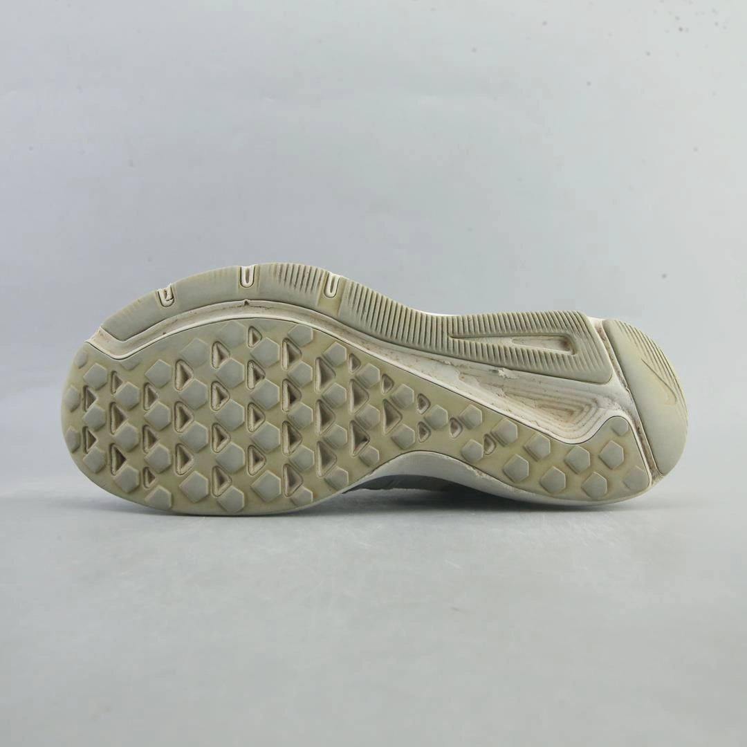 NIKE  RUN SWIFT Kobe First Shoe With Nike