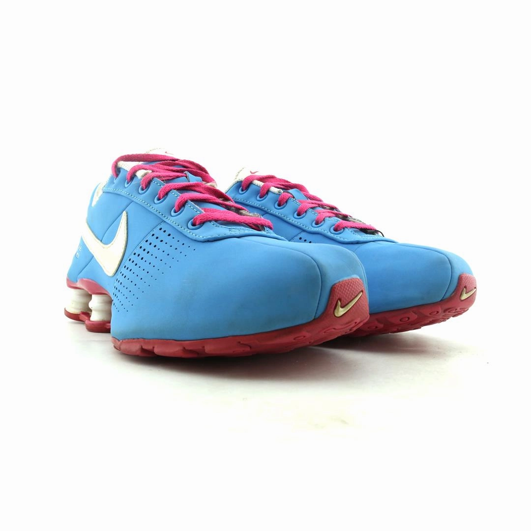 NIKE SHOX DELIVER PNT Wide Nike Running Shoes