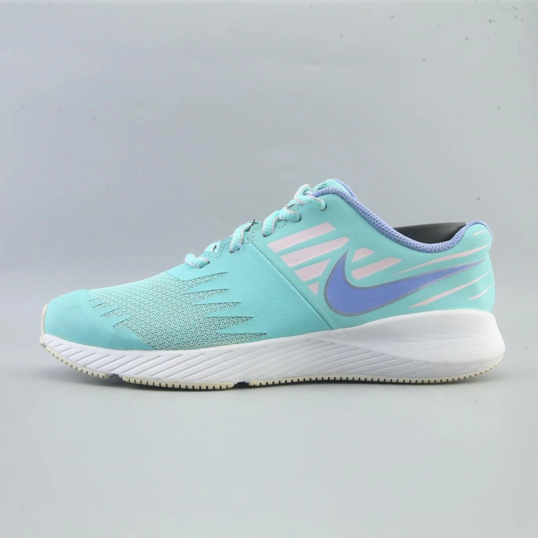 New Nike Throwing Shoes NIKE STAR RUNNER GS