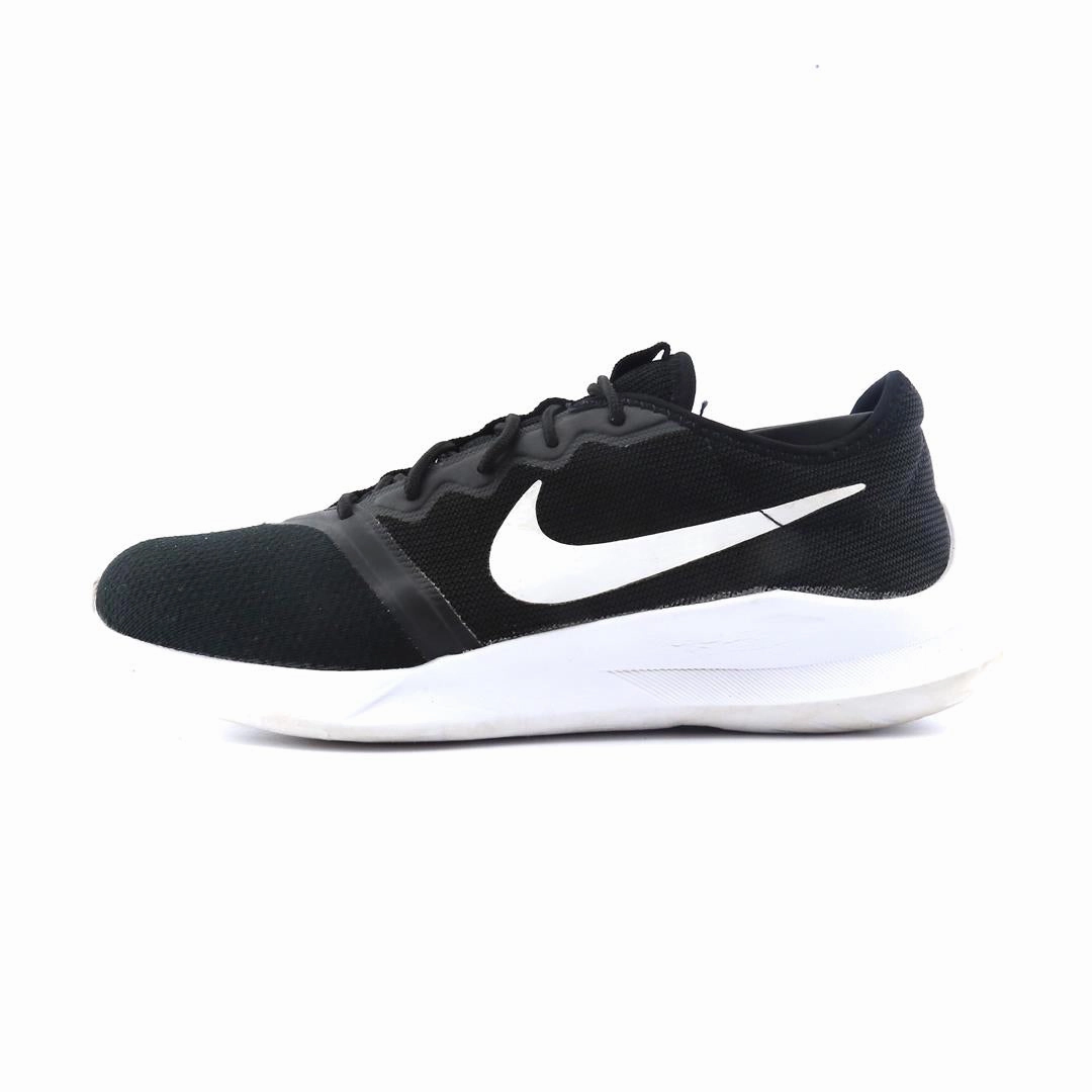 NIKE VIALE TECH RACER Nike Running Shoes Free Flyknit