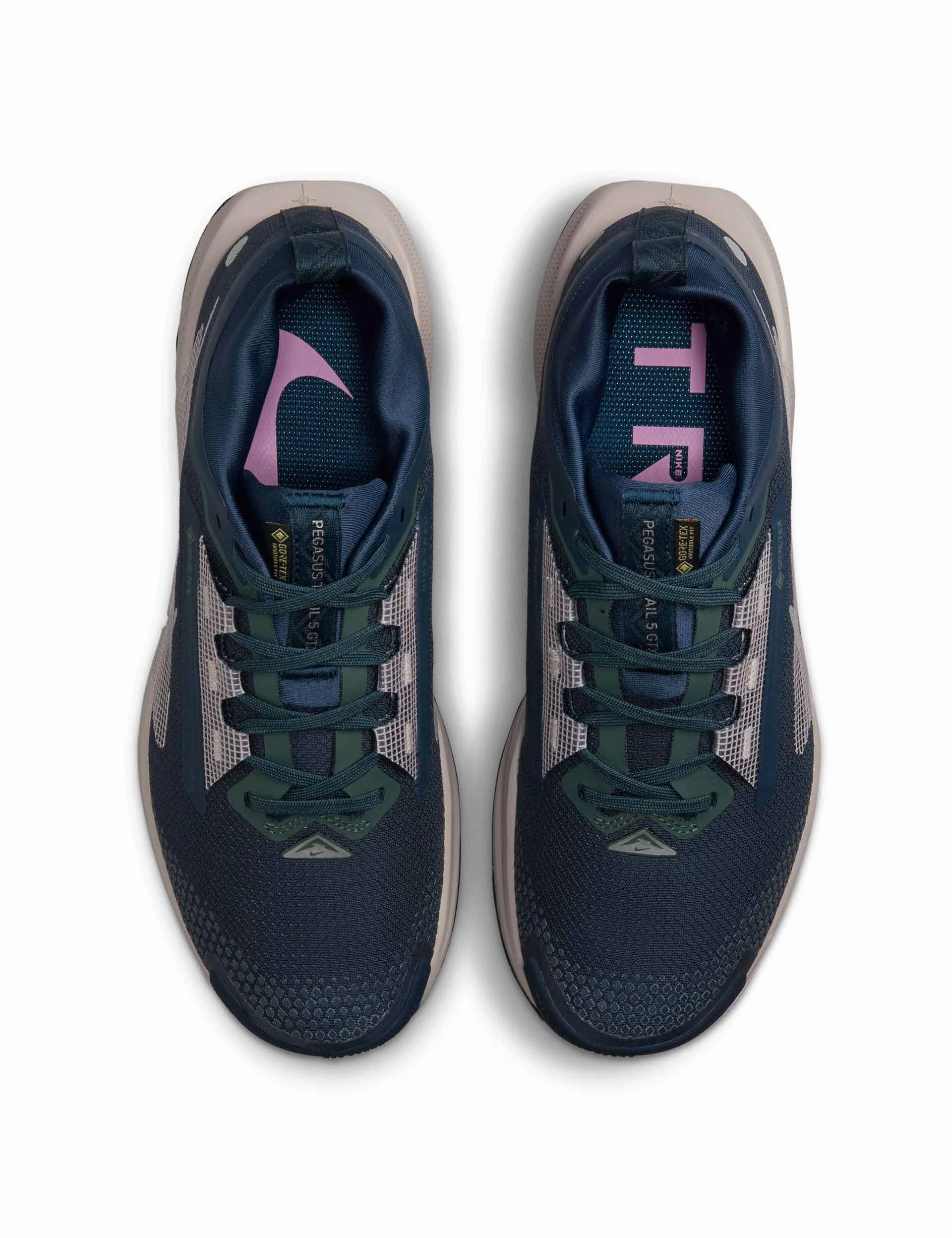 Pegasus Trail 5 Gore-Tex Shoes - Armoury Navy/Vintage Green/Platinum Violet Telling Of The Shoes Trailer