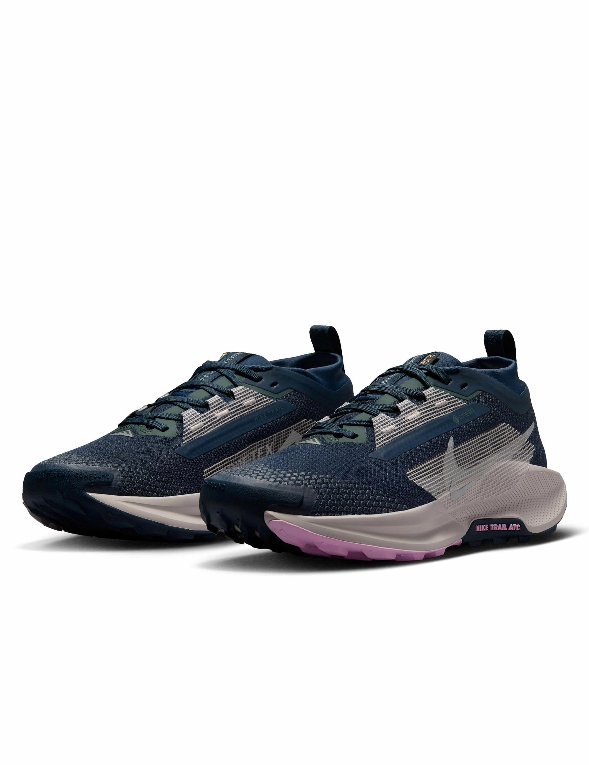 Pegasus Trail 5 Gore-Tex Shoes - Armoury Navy/Vintage Green/Platinum Violet Best Mountain Shoes