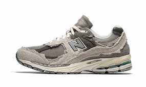 New Balance 2002R Protection Pack Rain Cloud New Balance 740v2