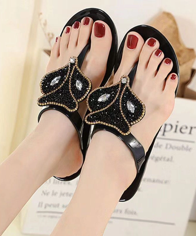 Comfy Flip Flops For Walking Stylish Flat Bottomed Transparent Crystal Flip Flops AP1047