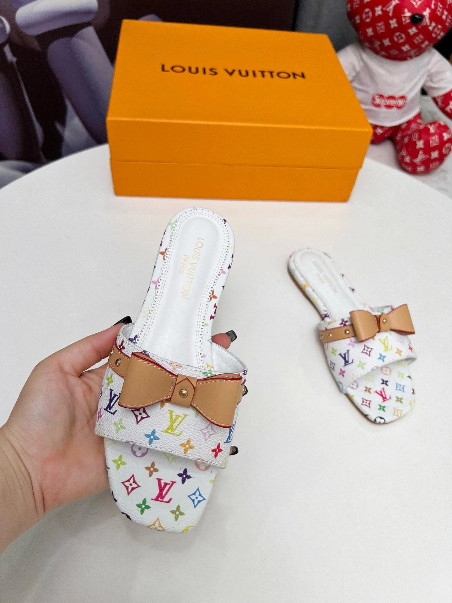 Slippers At Amazon SE1619 LV x TM  Flat Mule / Size5-11