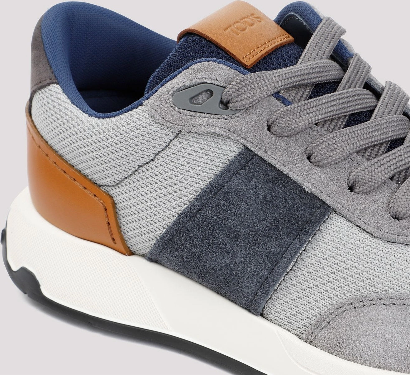 Best Shoes With Traction For Running RUNNING SNEAKERS