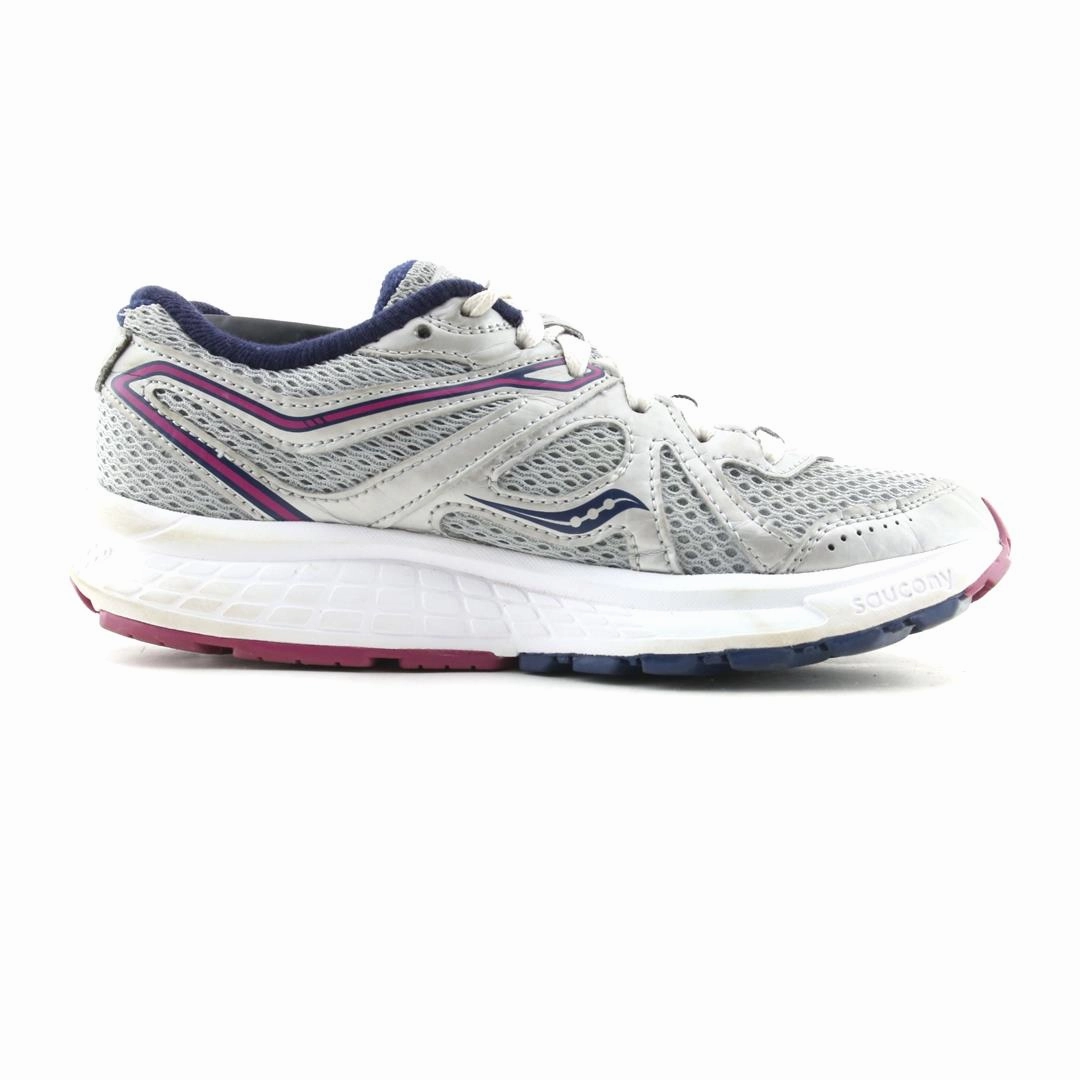 Best Minimalist Trail Running Shoes SAUCONY COHESION 11