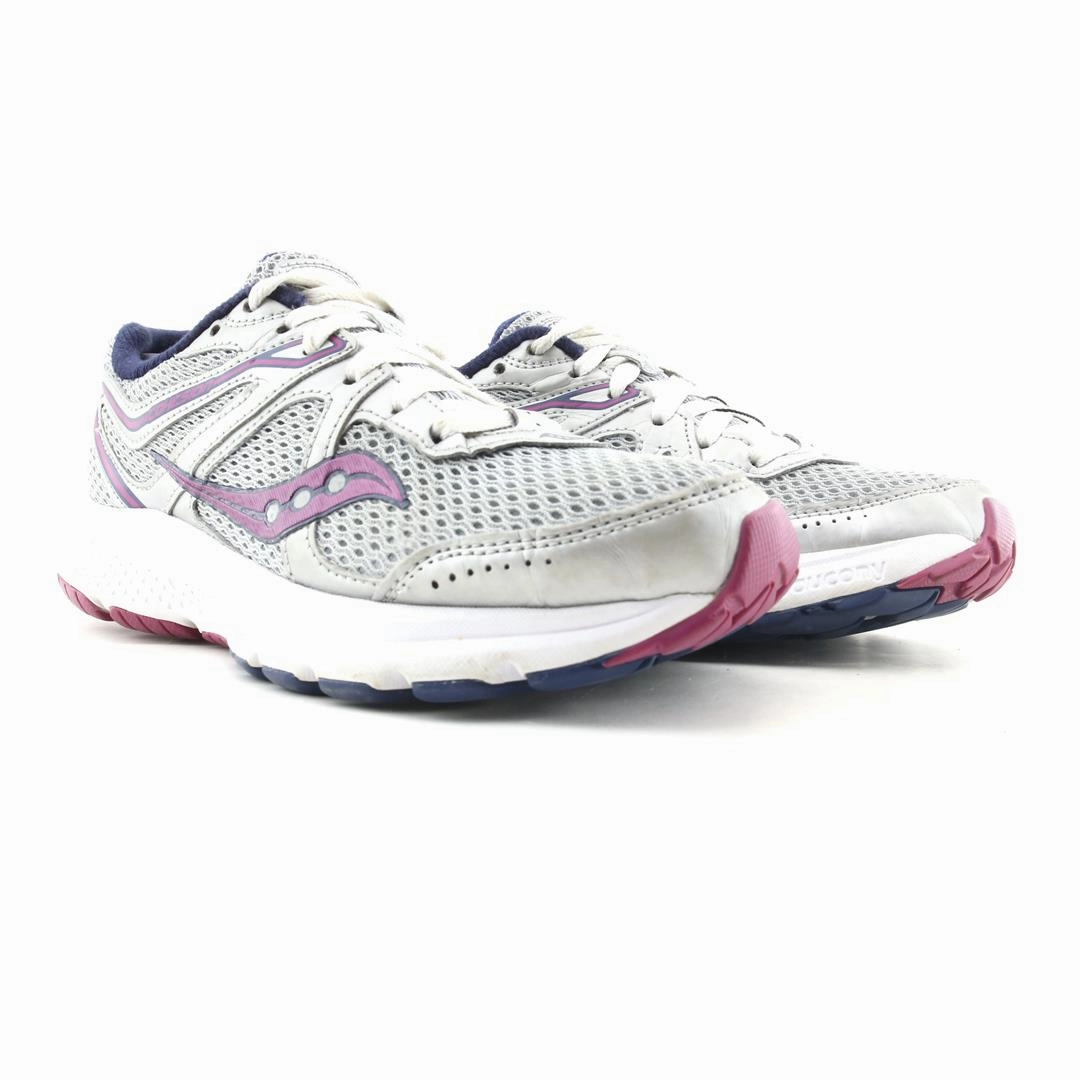 Best Running Shoes For People With Flat Feet SAUCONY COHESION 11
