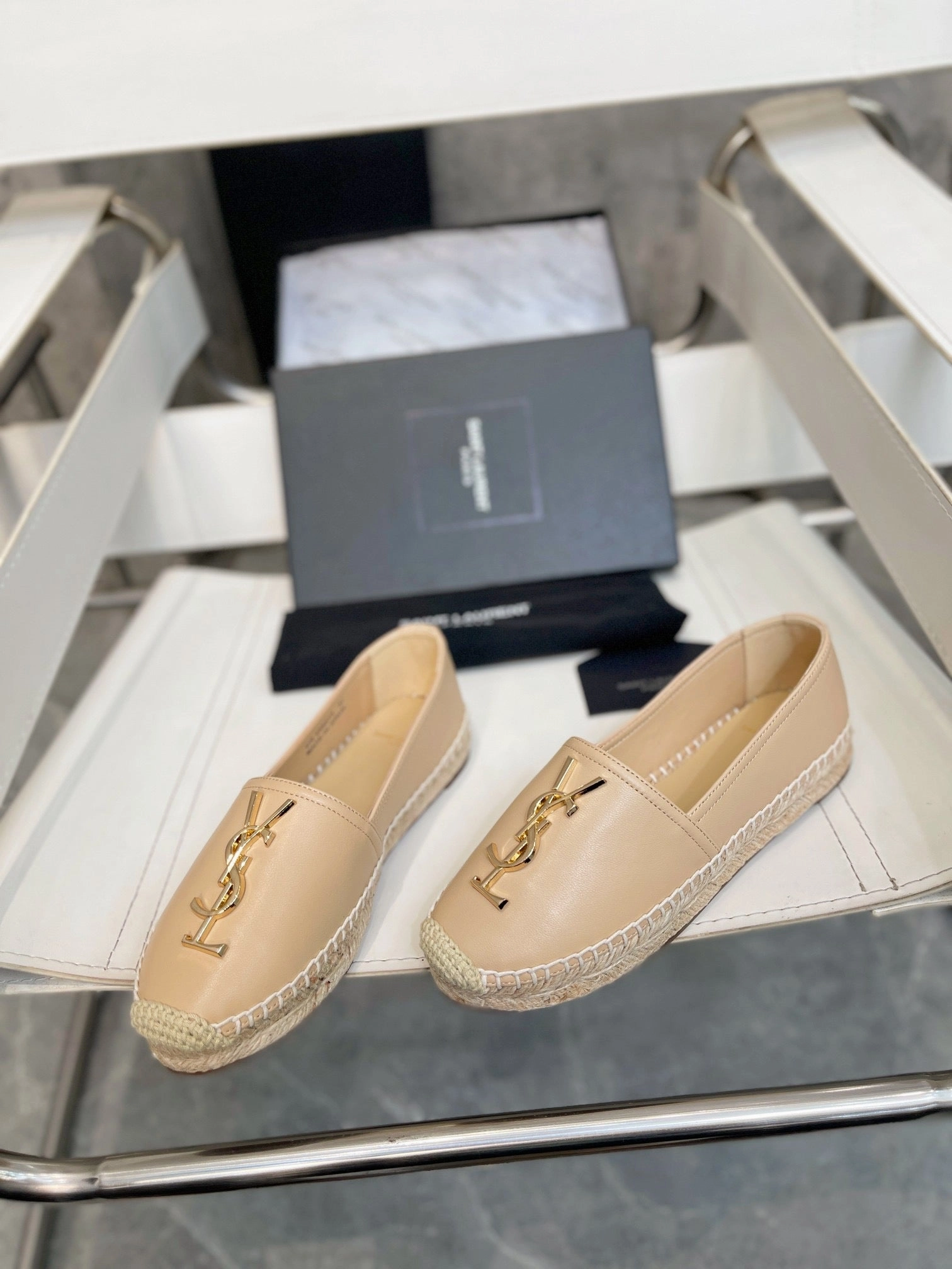 Celine Platform Espadrilles SE1120 Cassandre Espadrilles in Lambskin / Size4-11