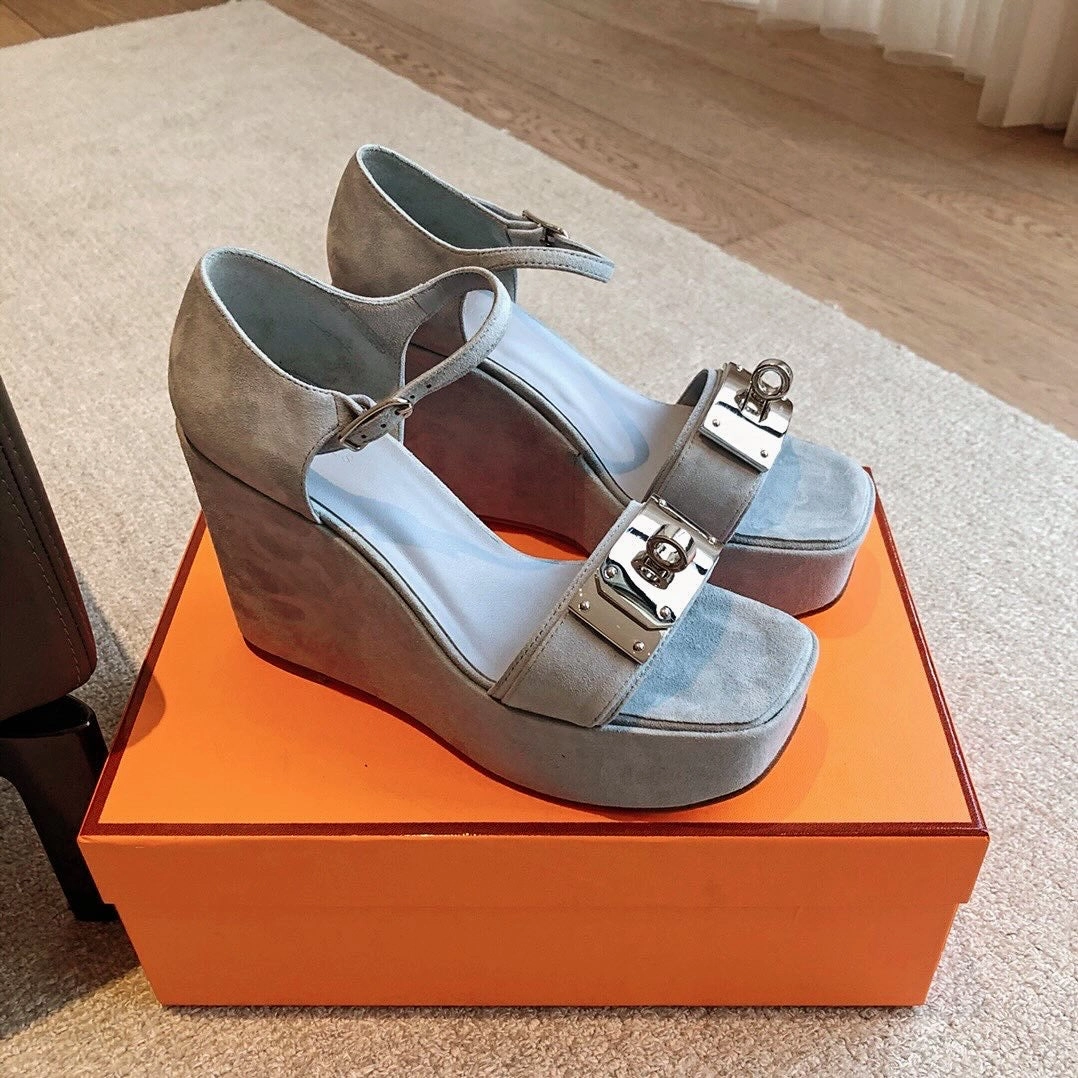 Shearling Sandals SE1348 H Innocente Wedge Sandals / Size4-11