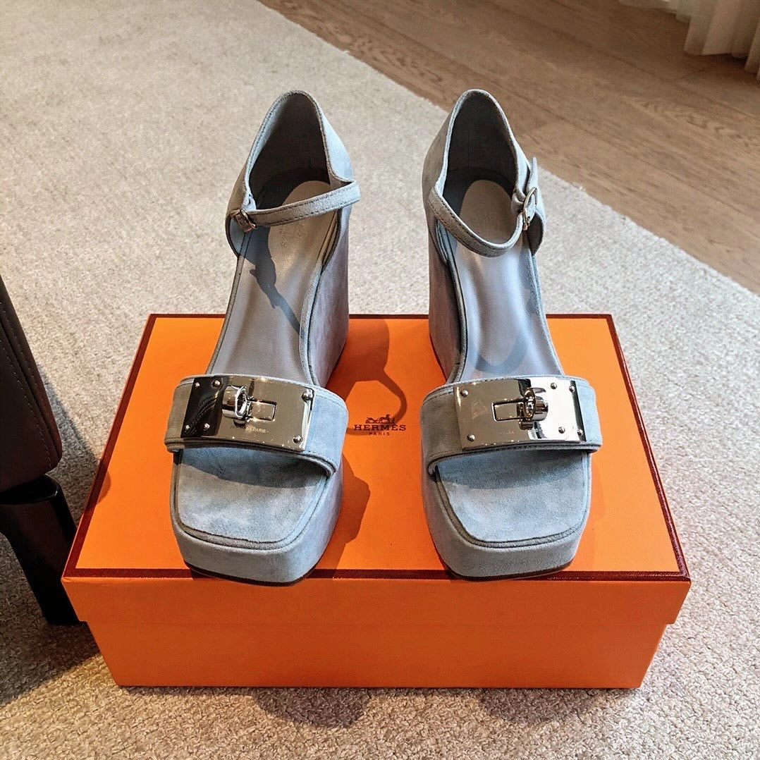 Bear Traps Sandals SE1348 H Innocente Wedge Sandals / Size4-11