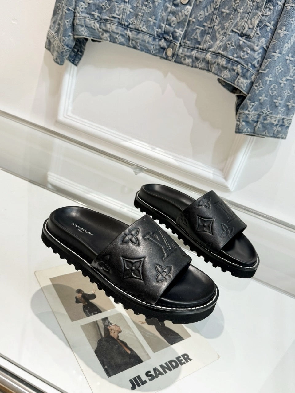 SE1477 LV Shore Flat Comfort Mule / Size5-11 Sobel Slippers