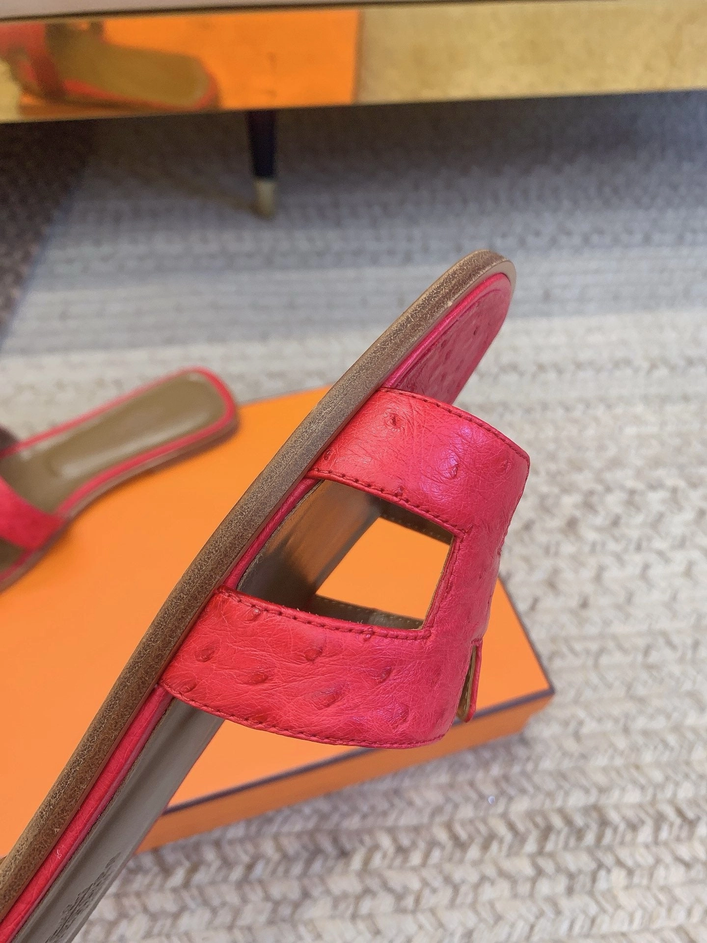 SE1583 Hermes Oran Sandal / Size5-12