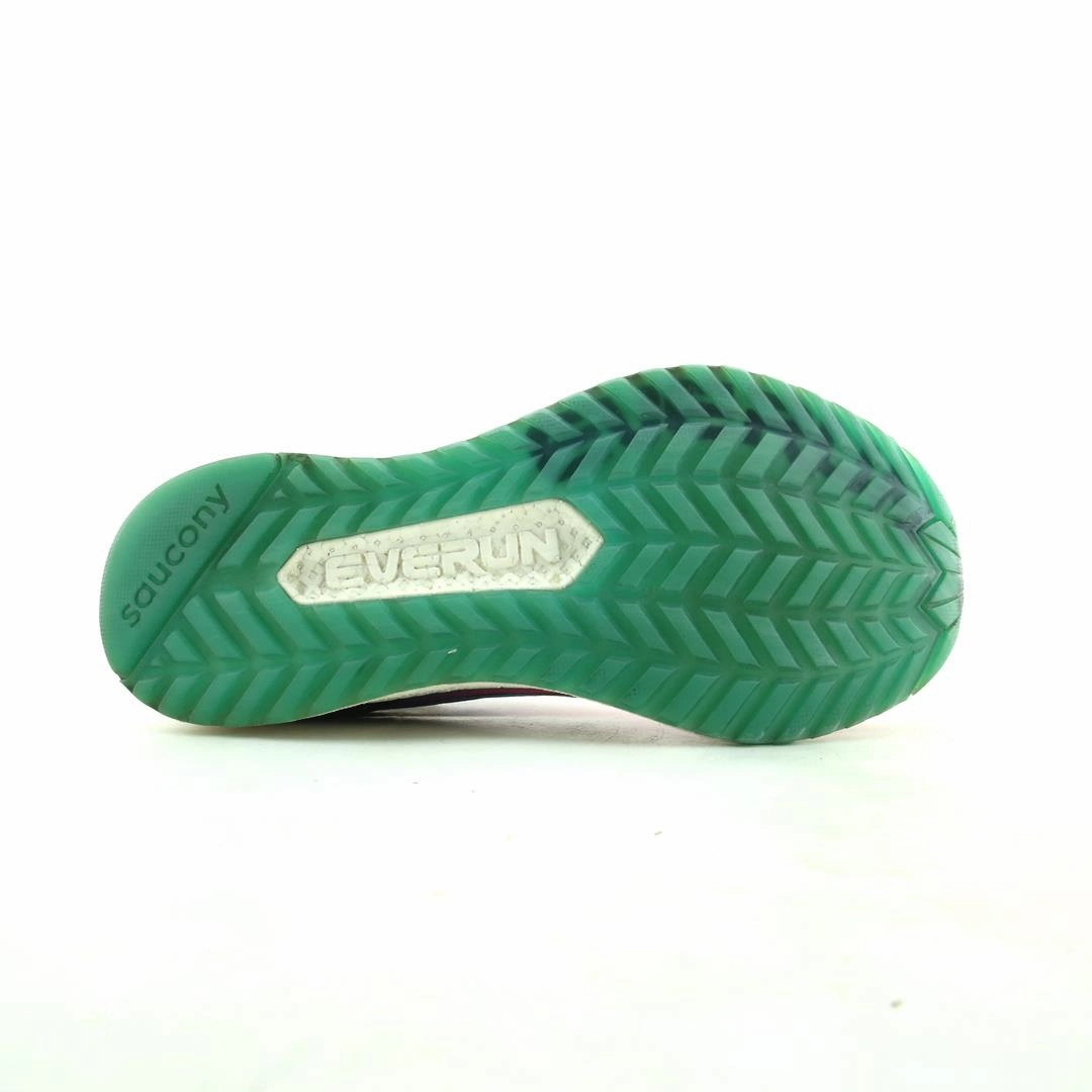 SAUCONY FREEDOM ISO Best Running Spike Shoes