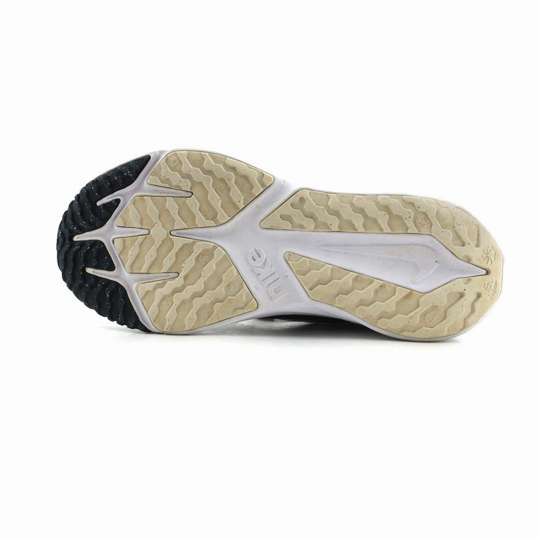 NIKE STAR RUNNER 4 Dress Shoes That Feel Like Running Shoes