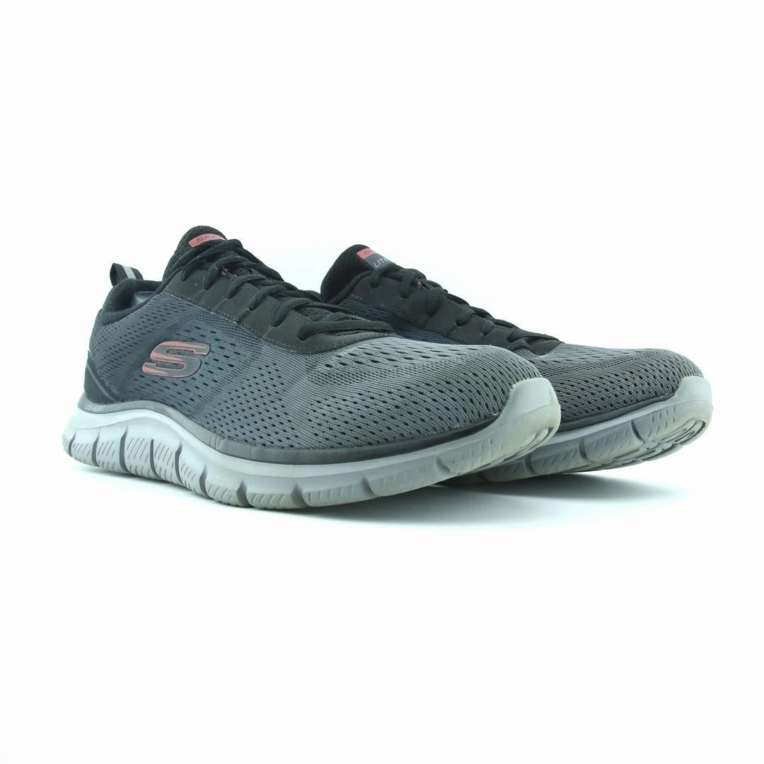 SKECHERS LITE-WEIGHT On Cloudrunner Running Shoes
