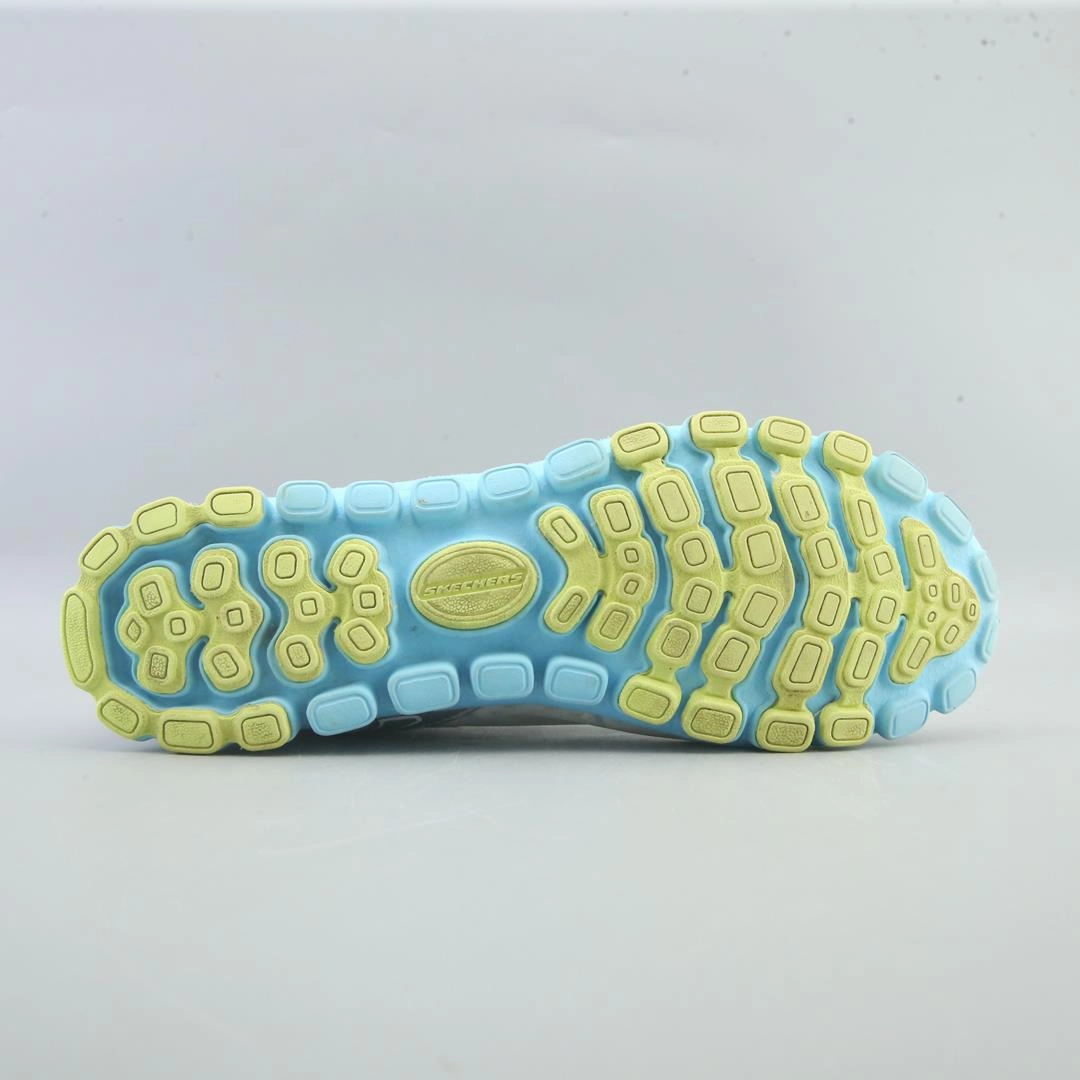 SKECHERS MEMORY FOAM Running Snow Shoes