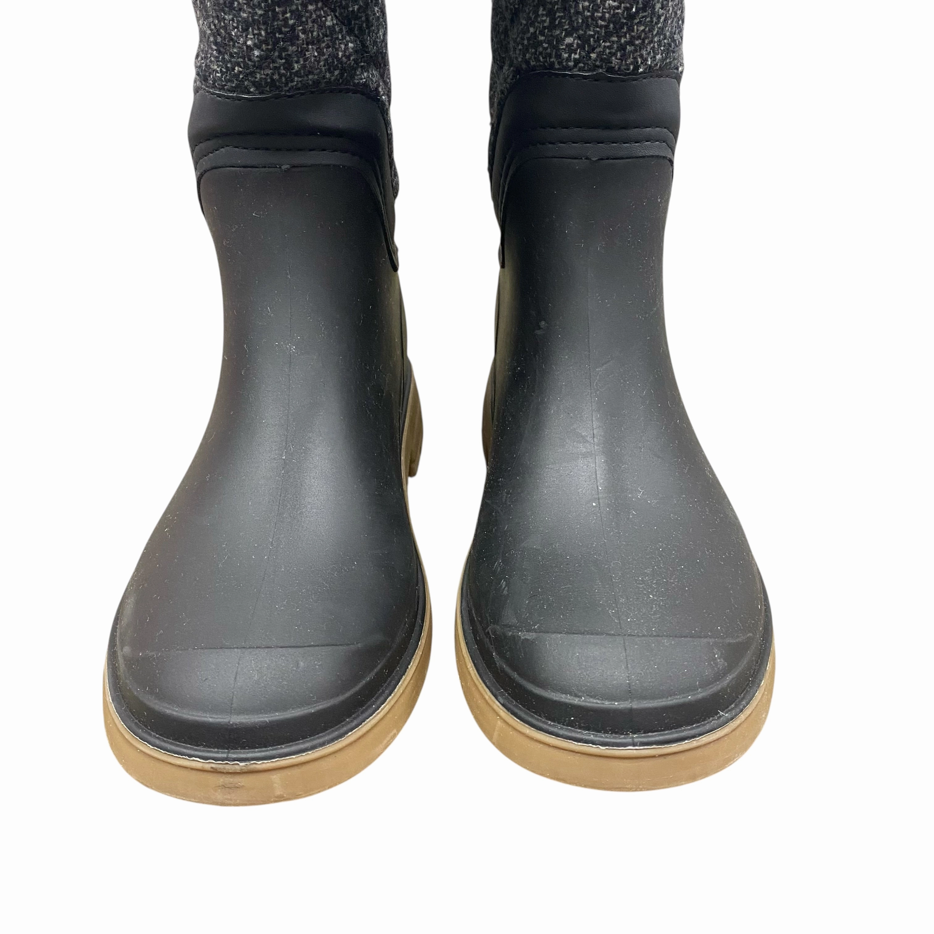 Rain Boots For Wide Calves Boots Rain By Kamik In Black & Grey, Size:7
