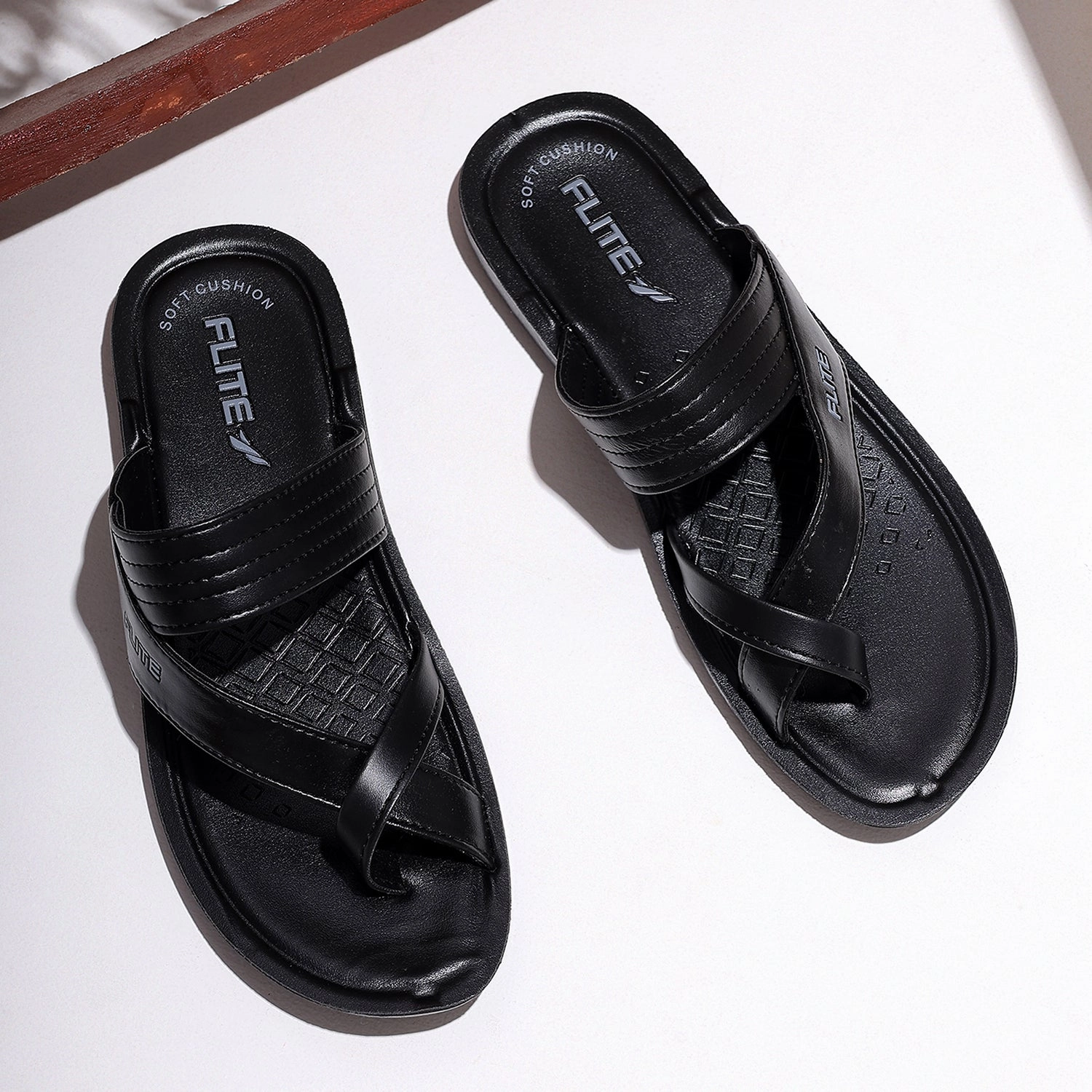 Slippers For Men PUG 181 Big Toe Sandals