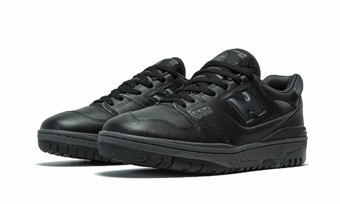 9060 New Balance Rain Cloud Women's New Balance 550 Triple Black