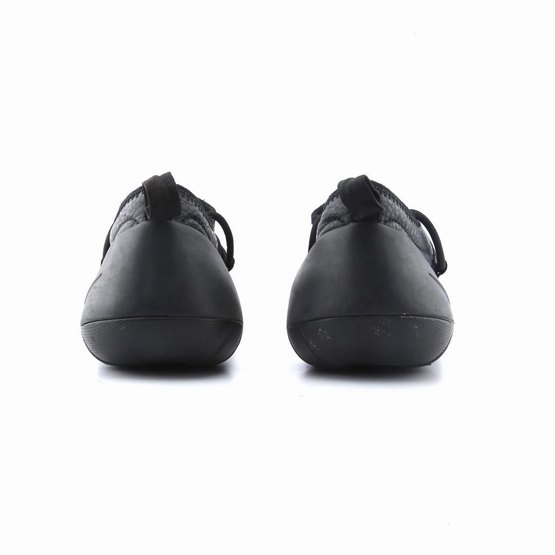 Nike Bugs Bunny Shoes NIKE PAYAA PREMIUM