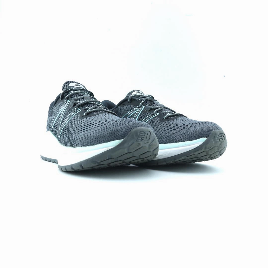 New Balance 9060 Black Cat NEW BALANCE FRESH FOAM EVARE V1