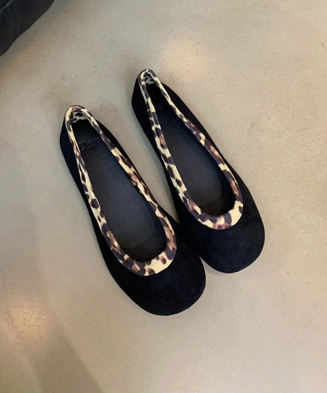 Stylish Black Leopard Women Splicing Flat Feet Shoes WT036 Doctors