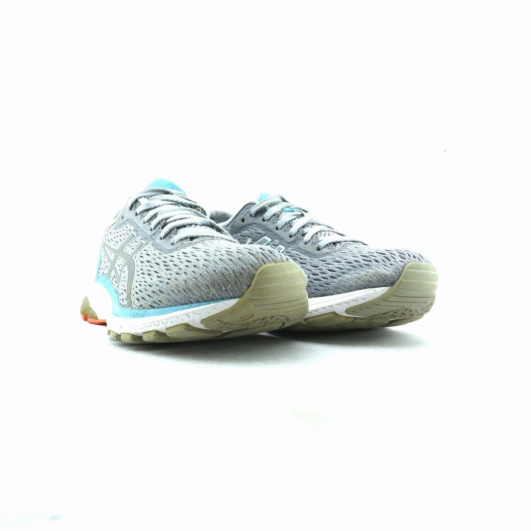 ASICS GT 1000 9 Slip On Asics Shoes