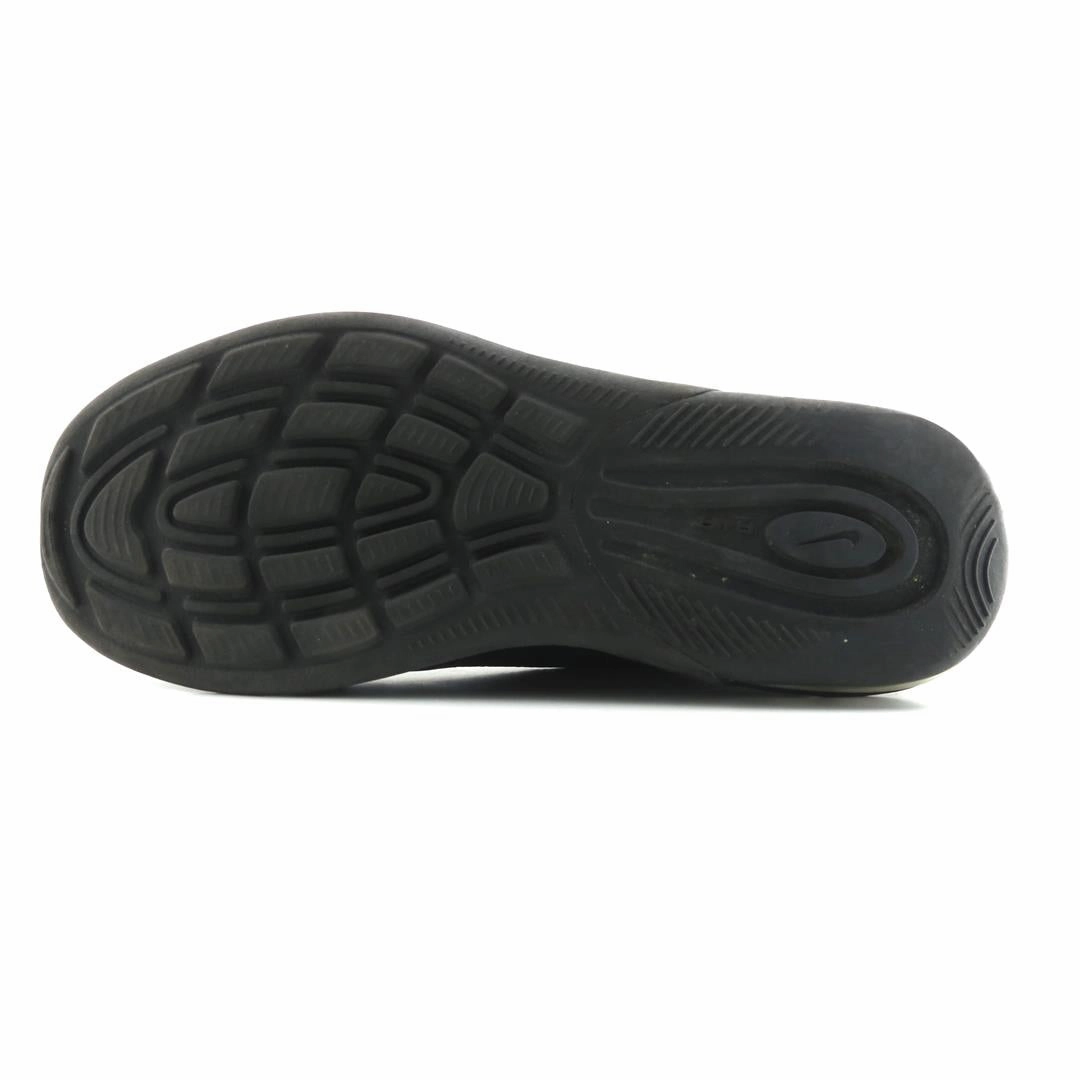 NIKE AIR MAX AXIS Good Looking Running Shoes