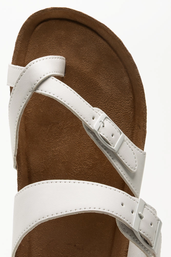 Toe Post Sandals White Sandals And Jeans