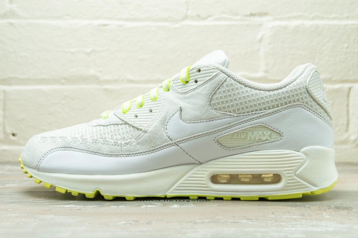 Nike Shoes Sneakers Nike Air Max 90 KAWS White 346115 111