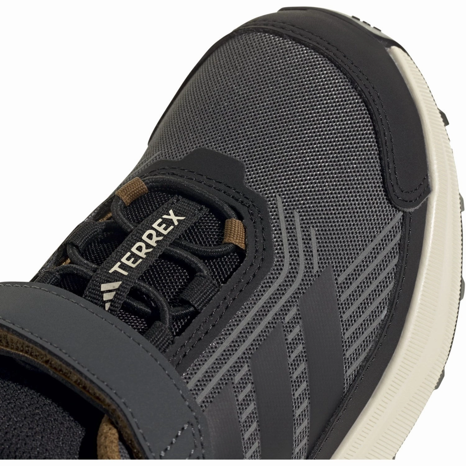 Hiking Shoes Anchorage adidas Originals Grey Six/Core Black/Bronze Strata Terrex Trailmaker 2 Cf K Shoe