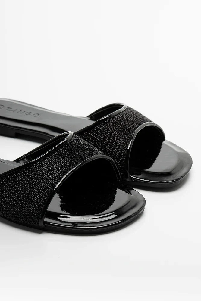 La Toc St Lucia Mesh Sandal Black