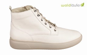 Magellan Outdoors Snow Boots Wal Parchment